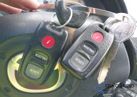 2003 Mazda Protege5 z USA, uszkodzony, nr VIN JM1BJ245531198788